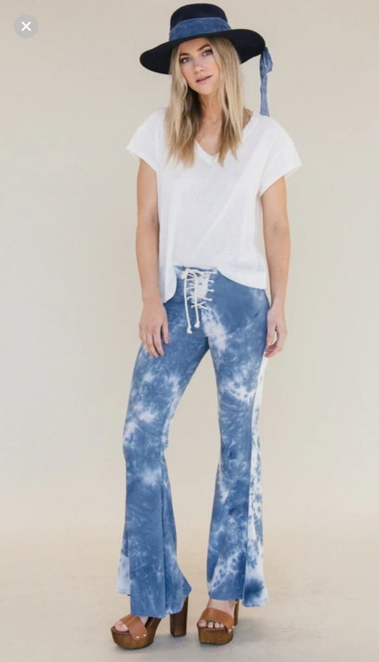 Lenni The Label Free People Jimi Bell Bottom Pants White & Blue Tie Dye Size XS